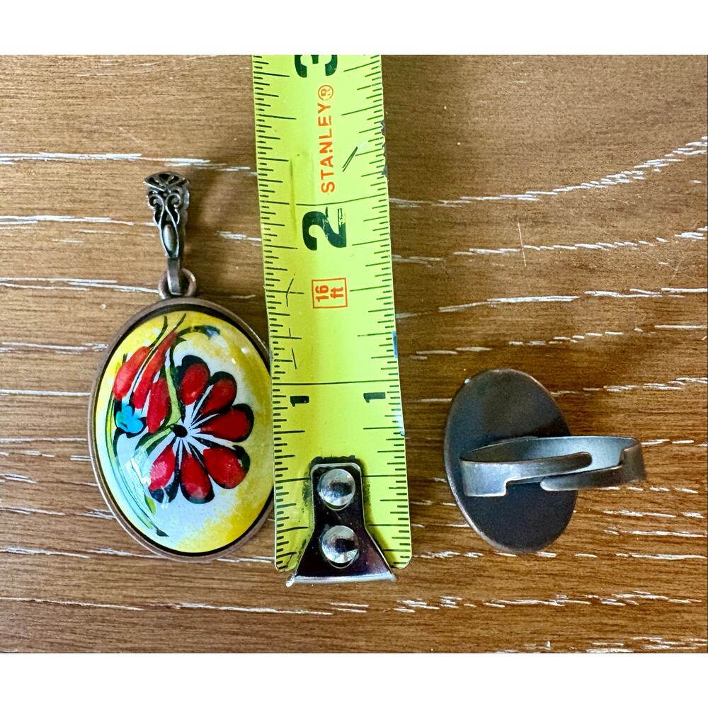 Vintage Hand Painted Floral Ceramic Jewelry Set Ring Pendant Yellow Red - Picture 7 of 7